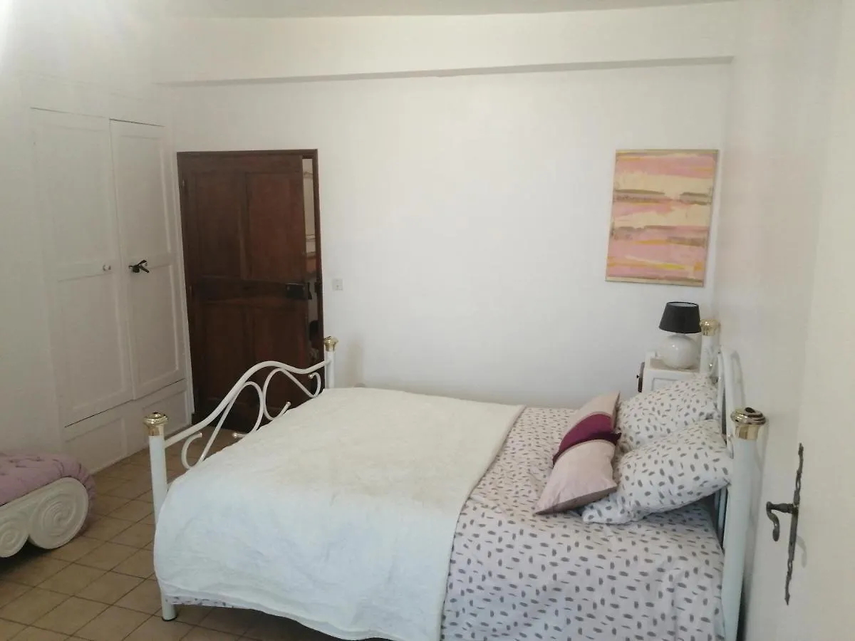 Maison Lina Sault 0*,  Frankreich